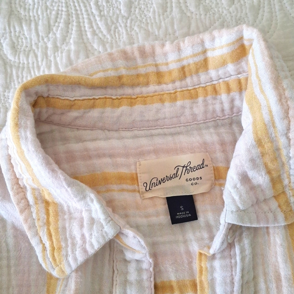 Universal Thread S Seersucker Cotton Striped Shirt Button Down Collared - Picture 2 of 8
